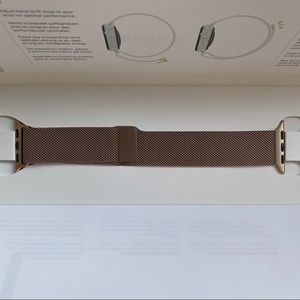 Apple Watch - 40mm Gold Milanese Loop Watch Band